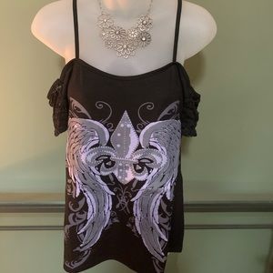 Cold Shoulder Top 🔥